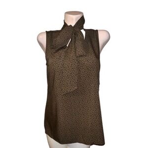 New J Brand Top Camo Tie Neck Sleeveless Blouse Olive Green Black Womens Size M